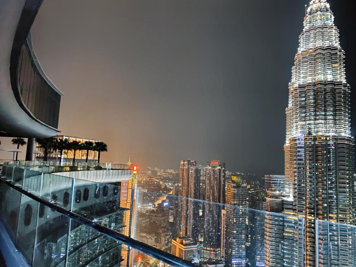 Sky Suites At Klcc By Like Home Kuala Lumpur Exterior photo